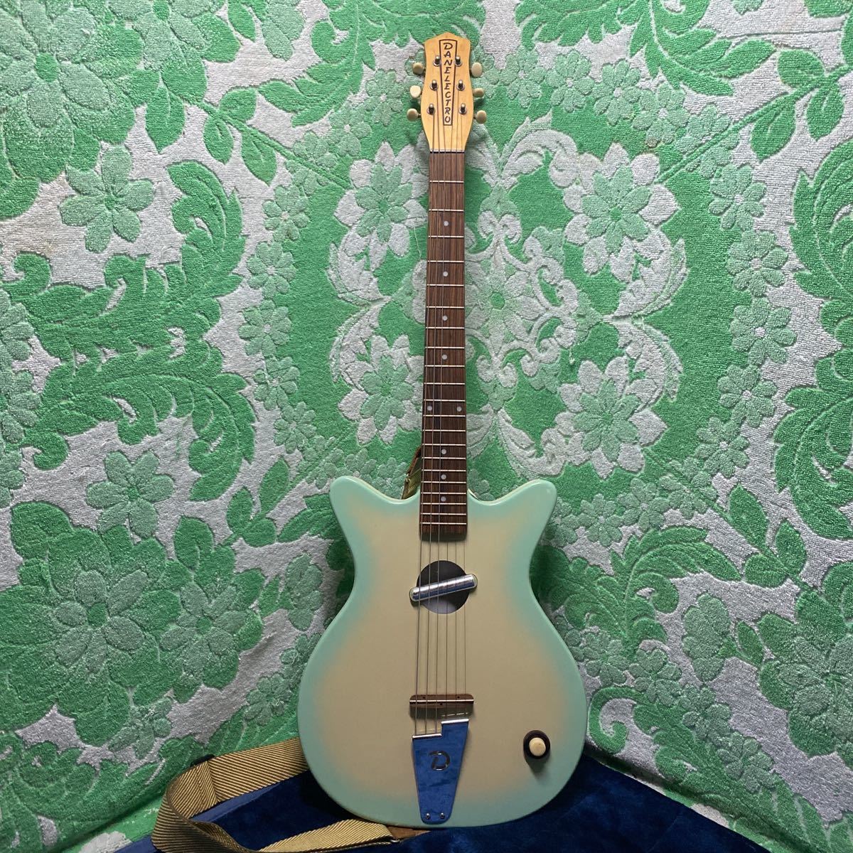 Danelectro エレキギター 音出し確認済み | monsterdog.com.br