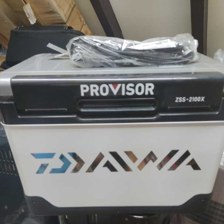 53%OFF!】 Daiwa 6面真空パネル PROVISOR ZSS2100X 21リットル