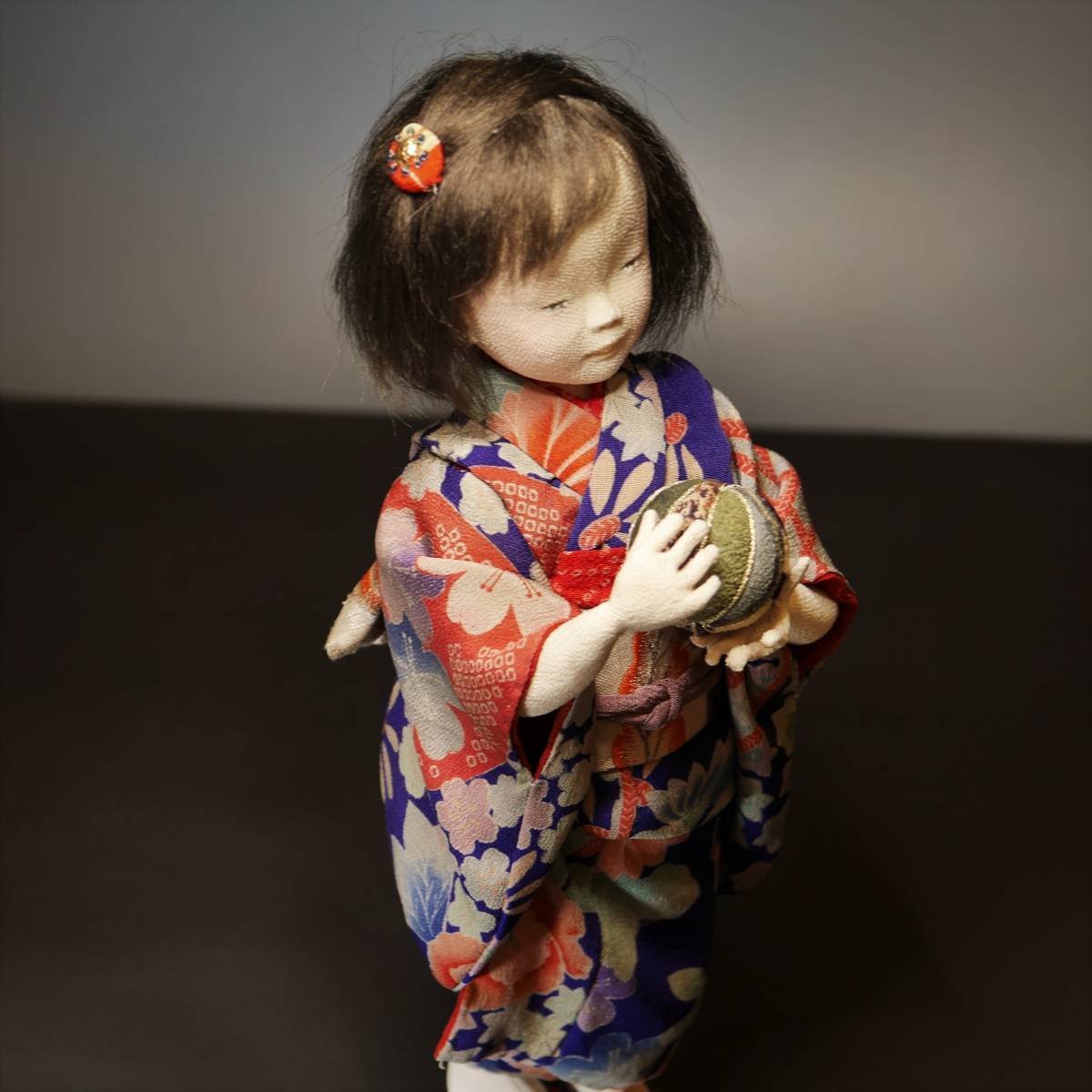 美品 ◇【 人形作家 松原輝代子 】創作人形 ① きよこ人形 手毬 美品 ◇【 人形作家 松原輝代子 】創作人形 ① きよこ人形 手毬