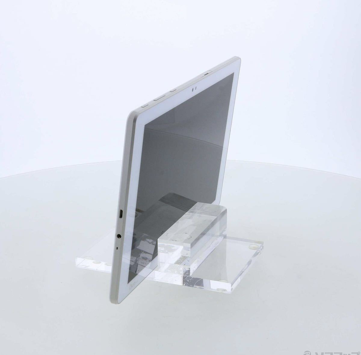 LG エルジーQua tab PZ 16GB ホワイト LGT32 au タブレット 端末 デバイス 本体 コーティング済み_画像3