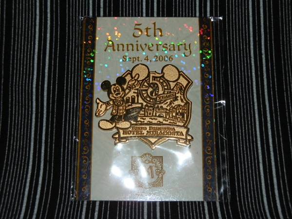 ZB423** Tokyo Disney si- hotel Mira ko start 5 anniversary pin badge TDS**