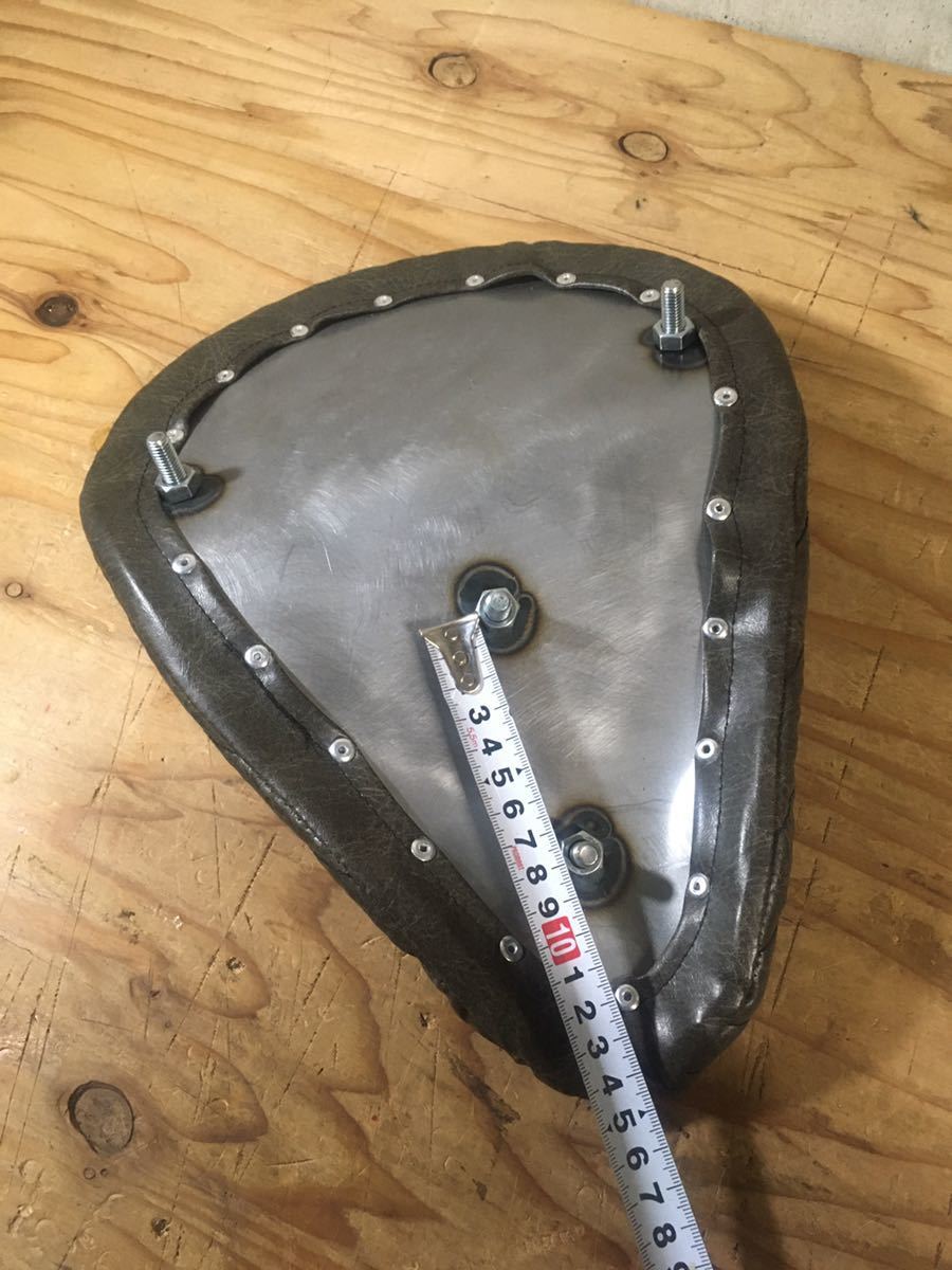 ソロシート ピリオンパッド VTG BK 新品 トライアンフ 883 タック