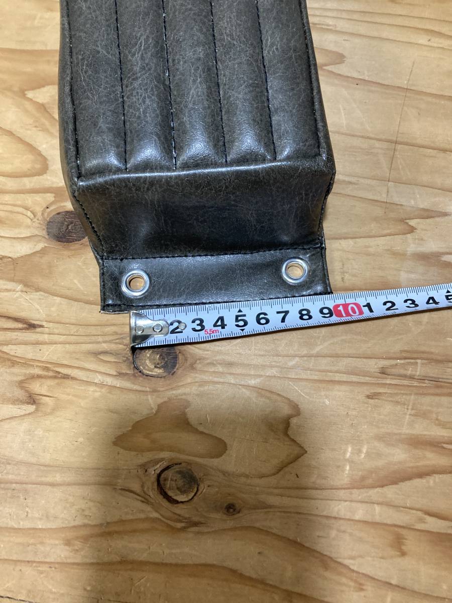 ソロシート ピリオンパッド VTG BK 新品 トライアンフ 883 タック