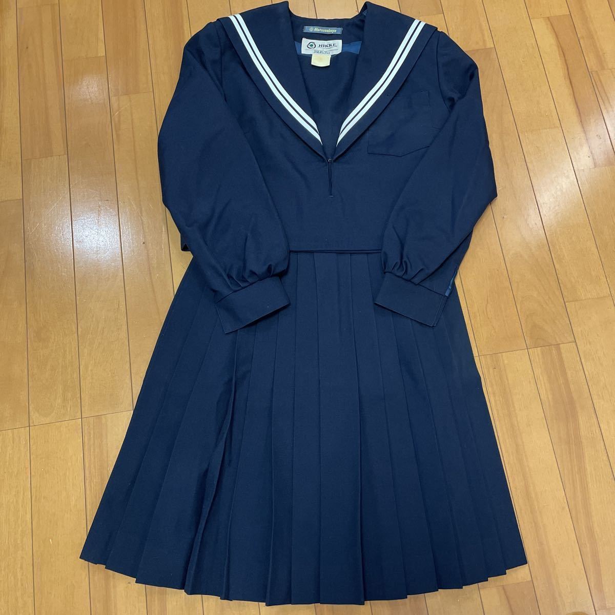 89 コスプレ衣装 高校制服 冬服セーラー服上下 スリップ 靴下他 89 コスプレ衣装 高校制服 冬服セーラー服上下 スリップ 靴下他