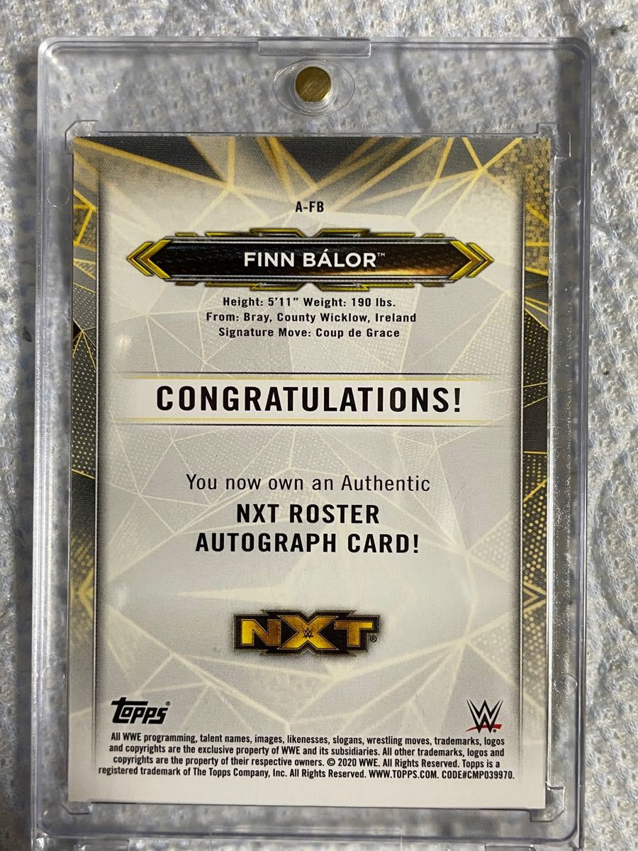 WWE NXT フィン・ベイラー 2020 Topps On Card Autograph Signature Gold NXT