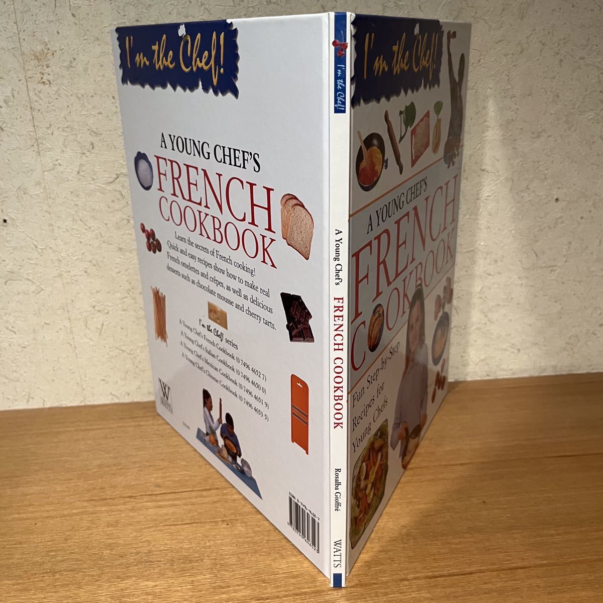  Франция книга с картинками A YOUNG CHEF\'S FRENCH COOKBOOK английская версия 