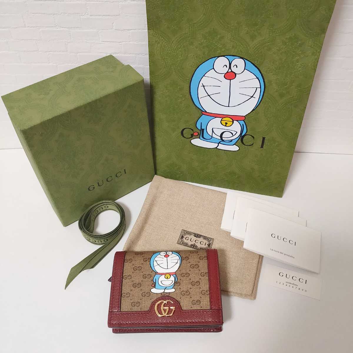 【国内正規品】新品 完売品 ドラえもん GUCCI 財布 ウォレット / ミニ財布 折り財布 カードケース グッチ コラボ 限定 Doraemon