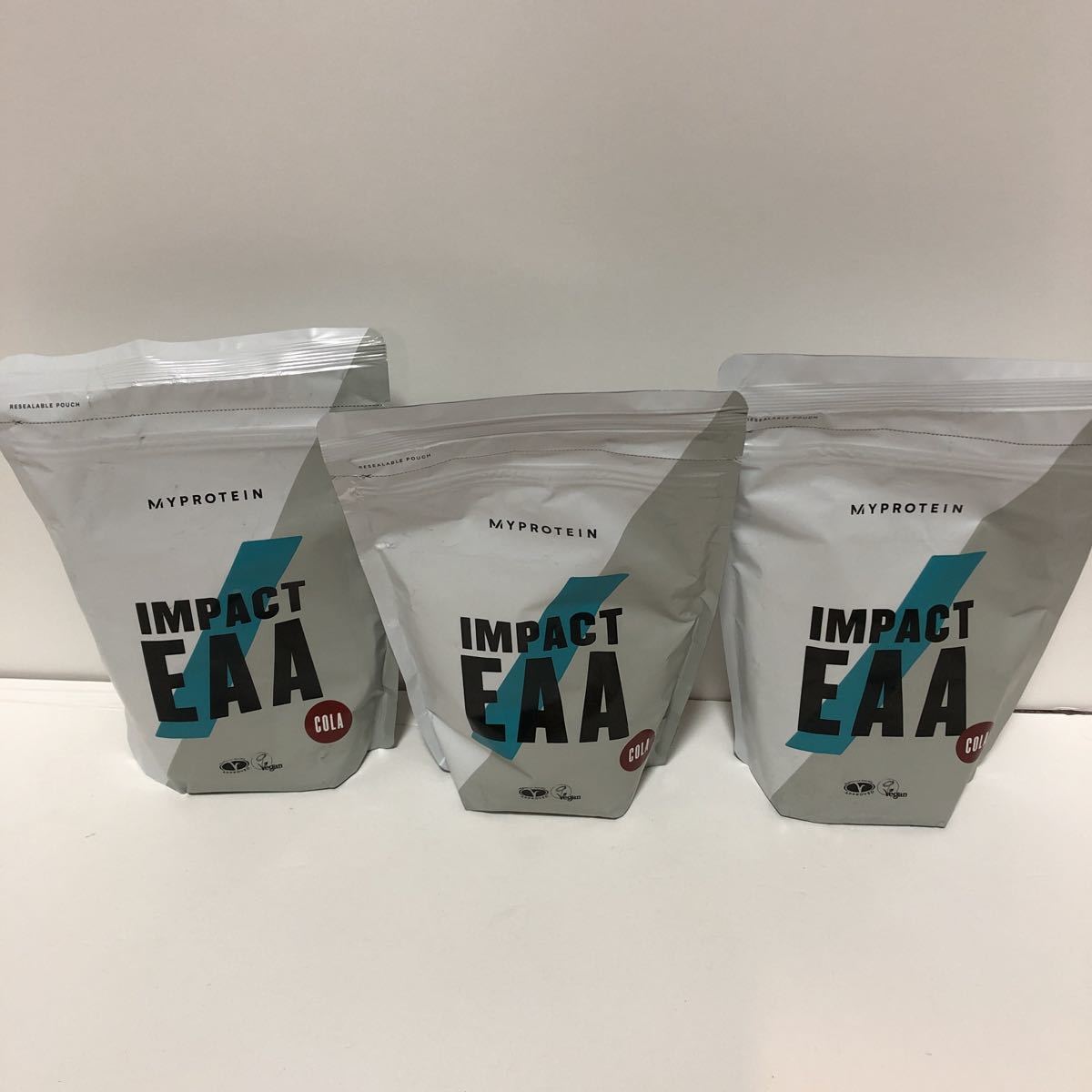マイプロテイン MYPROTEIN インパクトEAA コーラ 500g×3 計1.5kg 新品