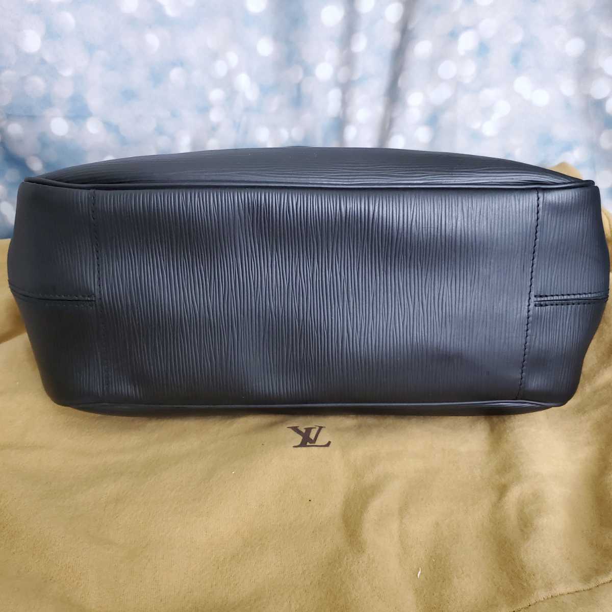 未使用保管品 袋付 ルイヴィトン エピ レザー ハンドバッグ ノワール