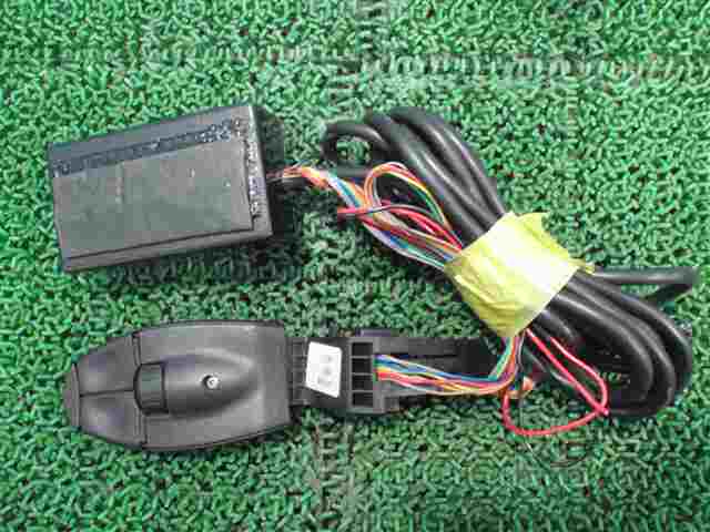 * X3XFU Citroen C5 steering gear audio switch 16992JJ