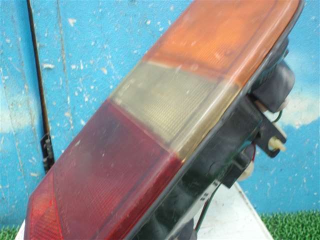 * TA01W Escudo tail lamp right brake lamp right 19160JJ