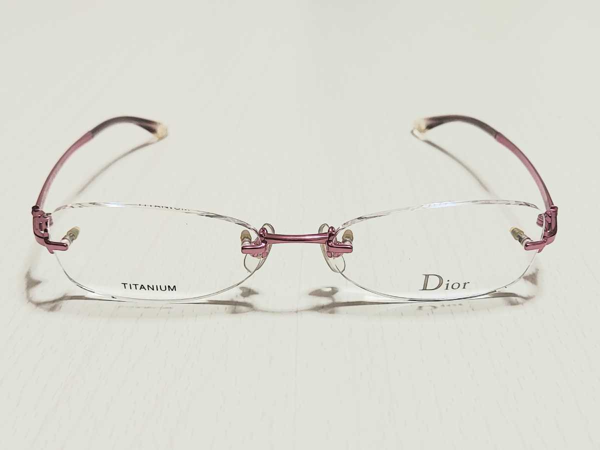 新品　Christian Dior　ディオール　ブランド　日本製　メガネ　眼鏡　高級感　オシャレ　ツーポイント　ピンク　綺麗　チタン　軽い_画像3