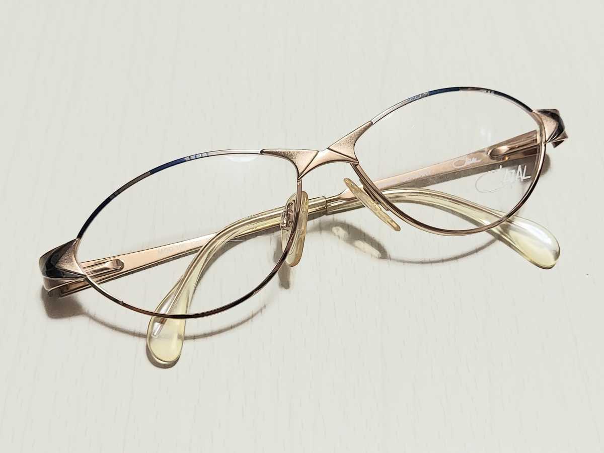 新品　CAZAL カザール　ドイツ製　ブランド　メガネ　眼鏡　高級感　オシャレ　上品　フルリム　ゴールド　ブルー　軽い　バネ蝶番_画像2