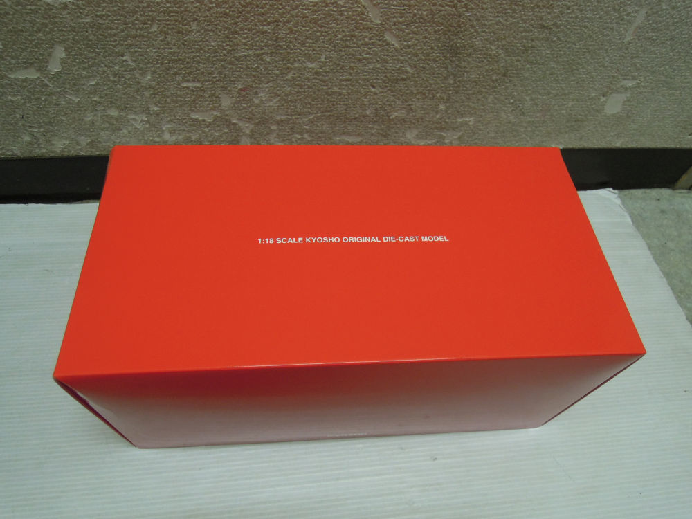 2137) 箱開封のみ KYOSHO 京商 ハイエンドモデル Hi-End model 1/18 フェラーリ 250 GTO (RED) 08437R_画像4