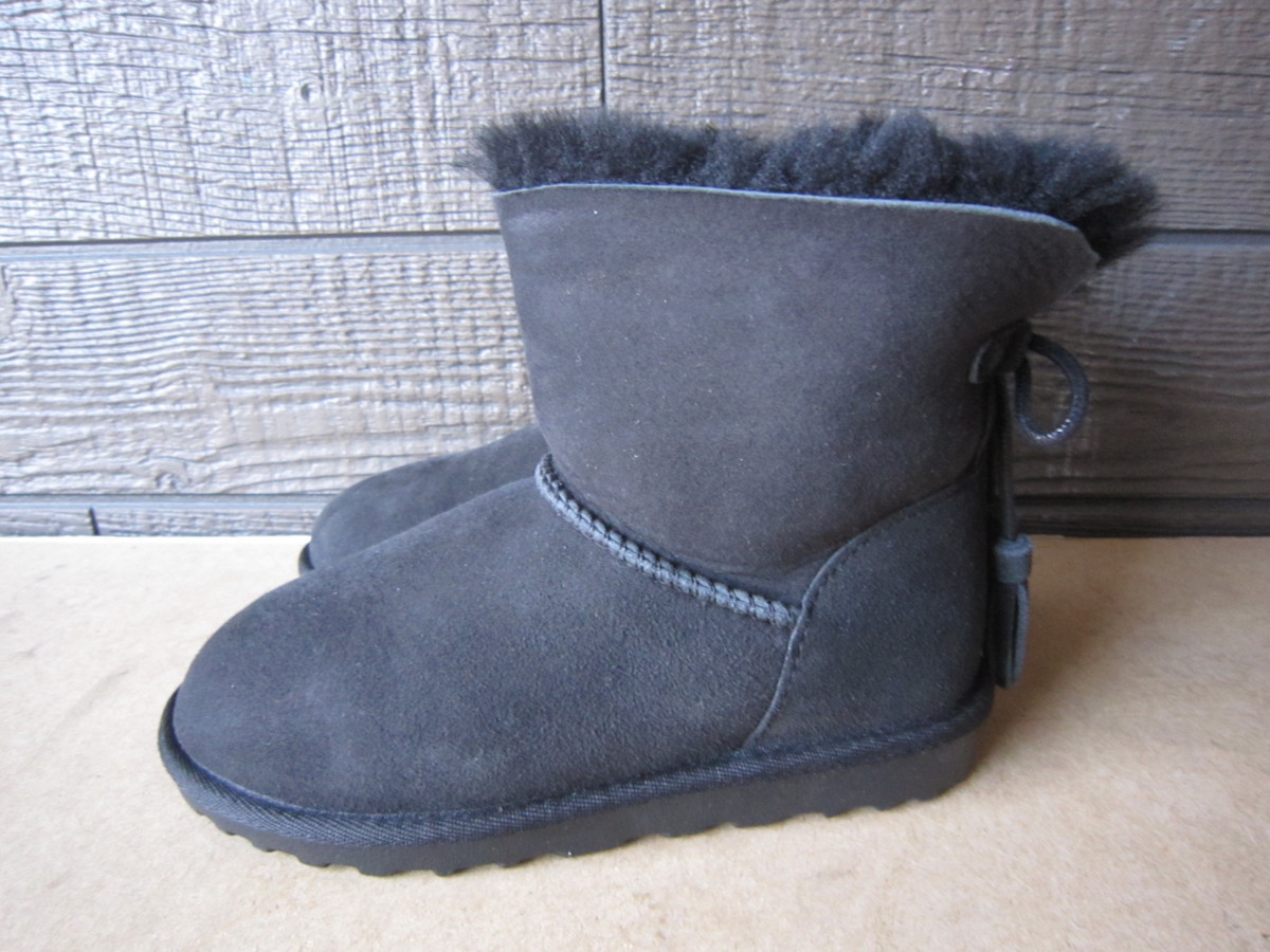 美品 COZIE STEPS コージー KIDS Shearing BOOTS シープ スキン レザー キッズ ブーツ 19cm 14968 コストコ_画像2