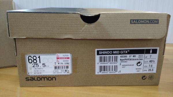 ※未使用品※ SALOMON　サロモン　登山 靴 トレッキングブーツ SHINDO MID GTX 402385 25.5㎝ 7.5（M1422）_画像10