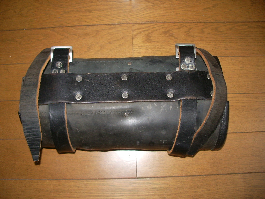 ハーレーダビッドソン・本革極厚ツールバック・希少!格安品
