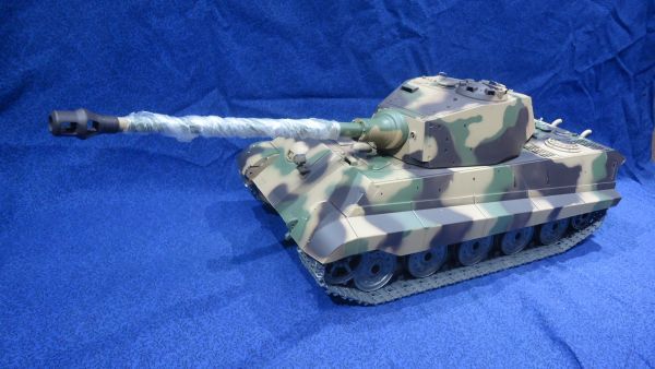 感謝の声続々! 1/16戦車ラジコン ドイツキングタイガー ヘンロン3888A