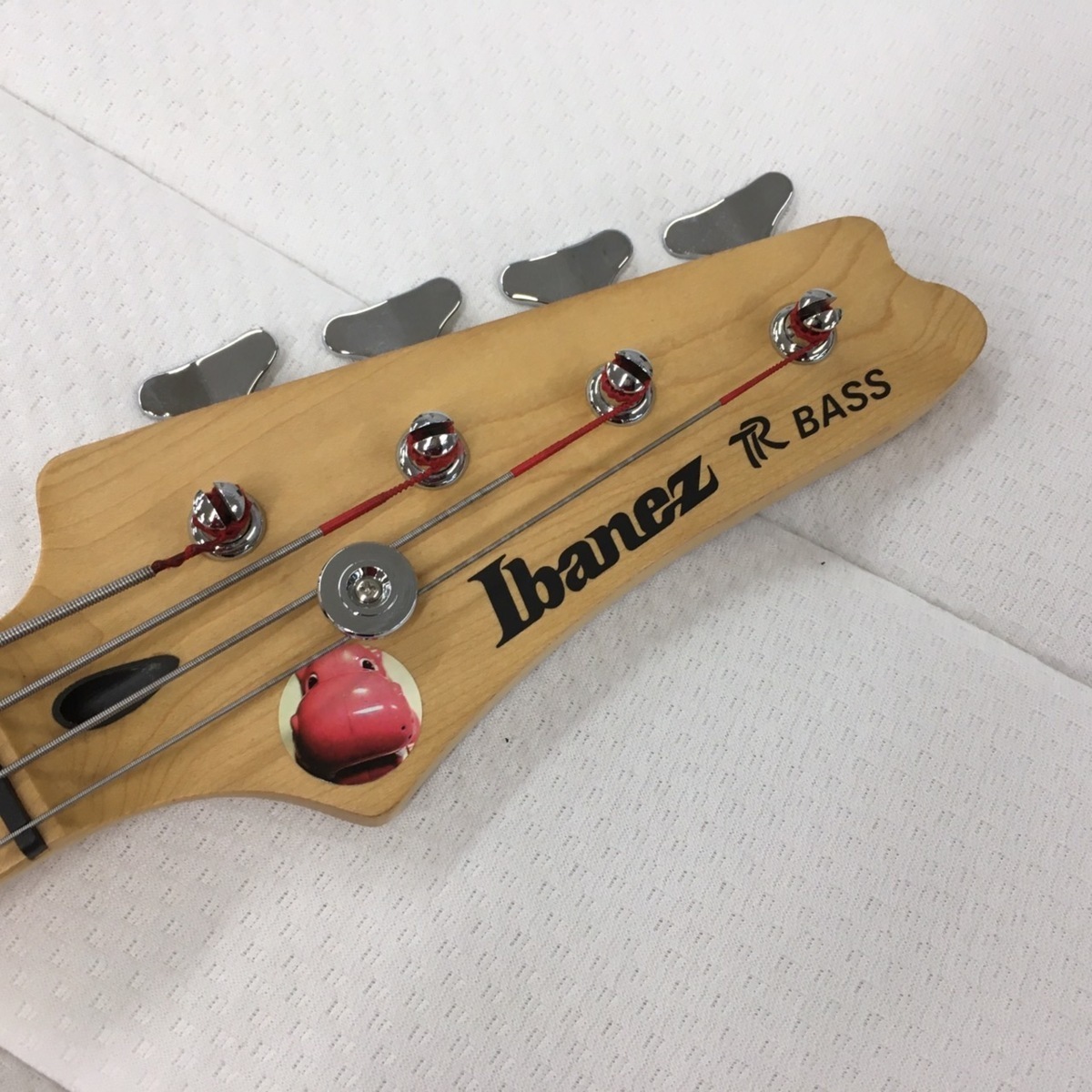 □ジャンク　Ibanez(アイバニーズ)　エレキベースTRシリーズ　UTR70BK　/USED・現状品　η□_画像2