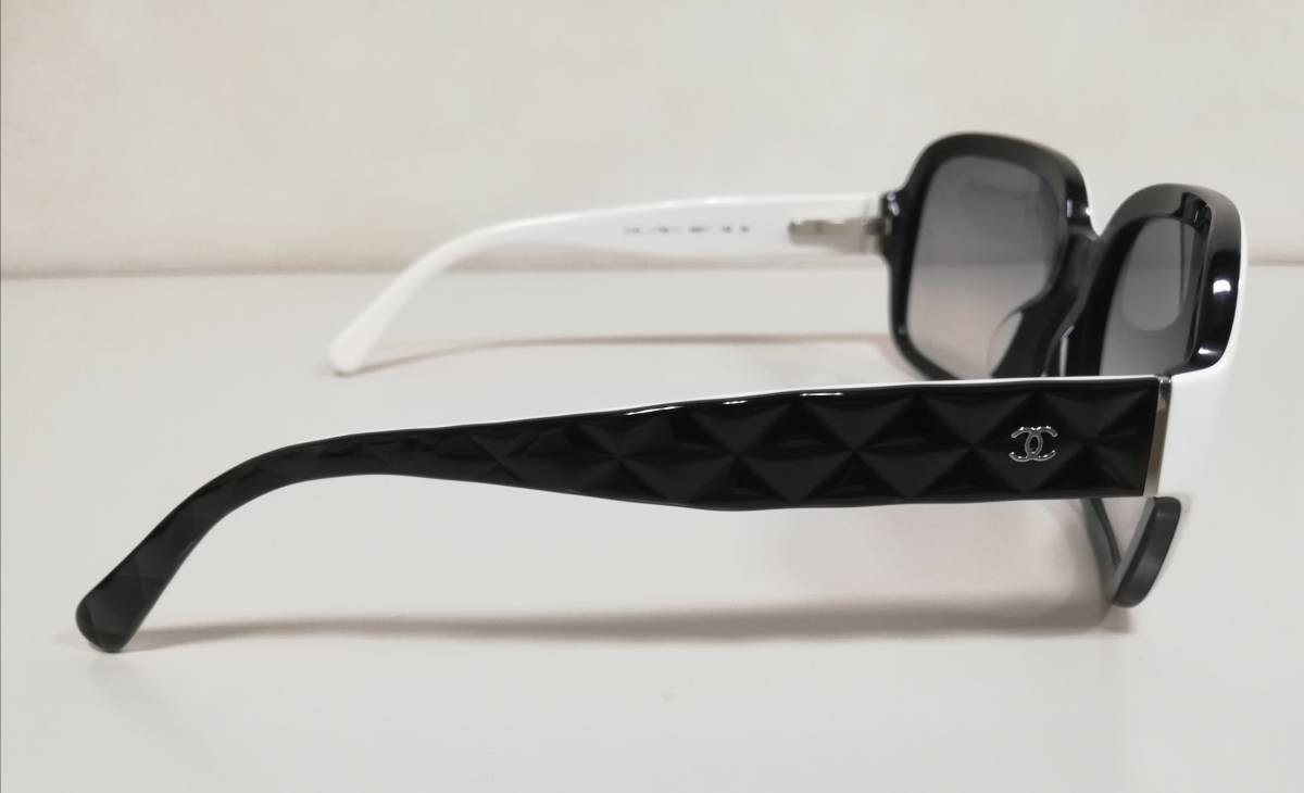 [ pawnshop Owari shop shop Tokyo ] Chanel CHANEL sunglasses matelasse white × black 5124 c.755/11