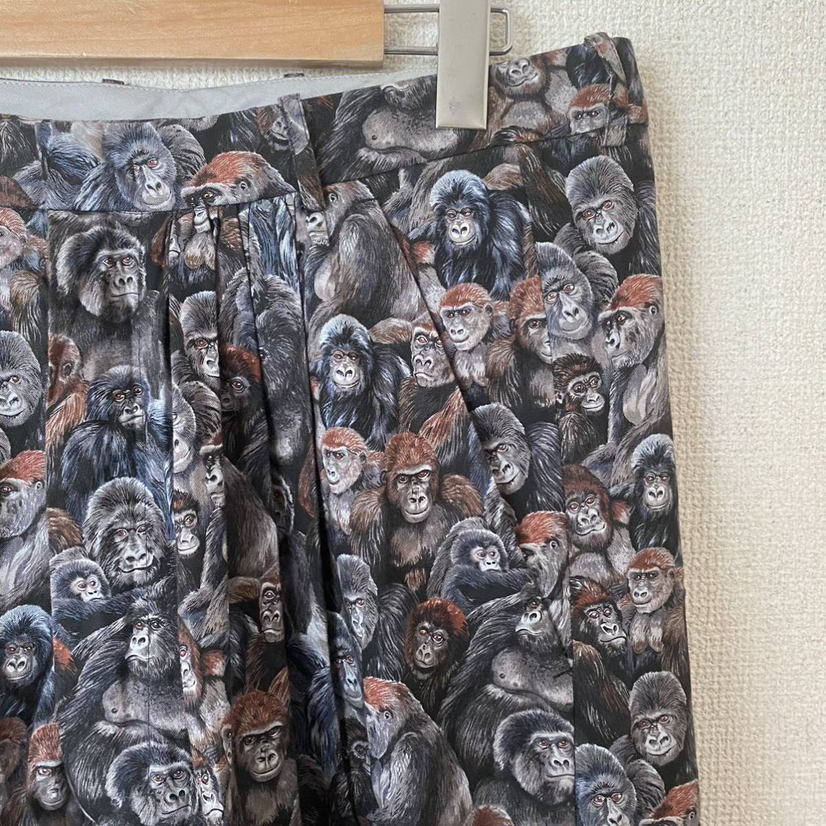 BLESS no42 N42 Gorilla shorts 