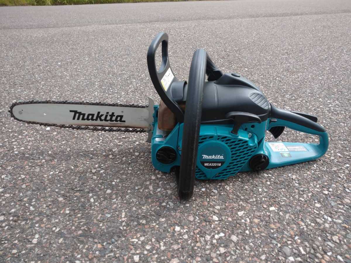 卸売り マキタ エンジンチェンソー 350mm MEA3201M 排気量32mL 最大