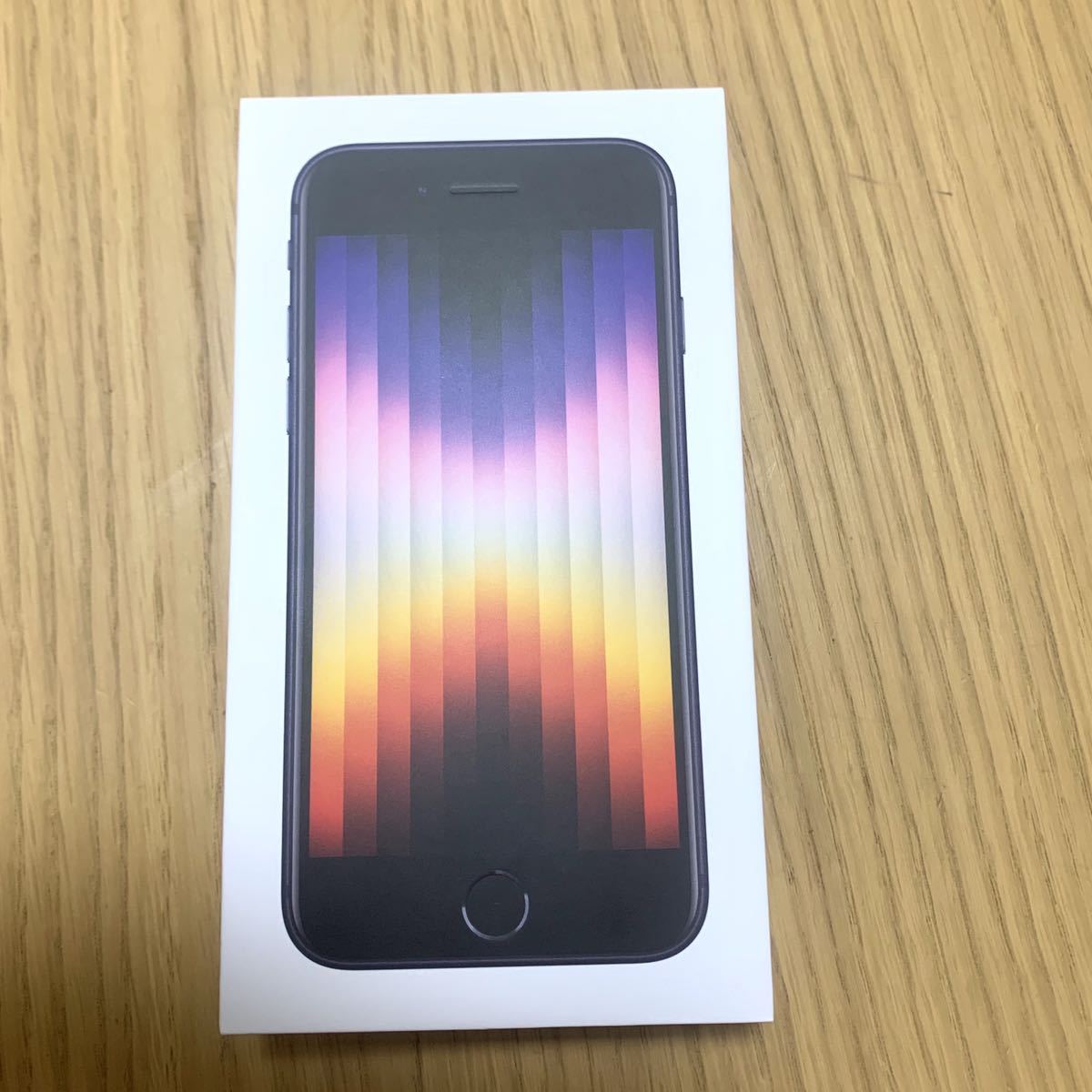 ☆新品/未開封/未使用/ iPhone se3 第3代/64G/新モデル/2022年/SIM