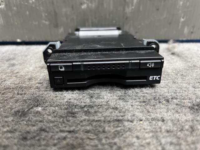 T215 SKTOKI タイヤチェンジャー 885HC 887HC用 マウントヘッドスライダー 補修部品 5個セット タイヤ交換 整備機器 在庫一掃 T215 SKTOKI タイヤチェンジャー 885HC 887HC用 マウントヘッドスライダー 補修部品 5個セット タイヤ交換 整備機器 在庫一掃