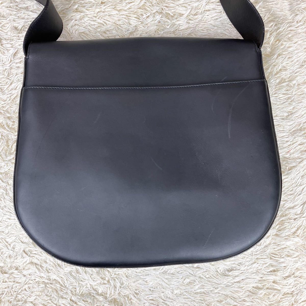 Salvatore Ferragamo サルヴァトーレフェラガモ ショルダーバッグ 本革