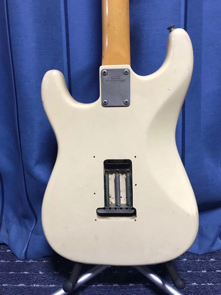 超激安即納 ヤフオク! - FERNANDES CORPORATION LTD 石ロゴ ジャンク 即... 定番新品