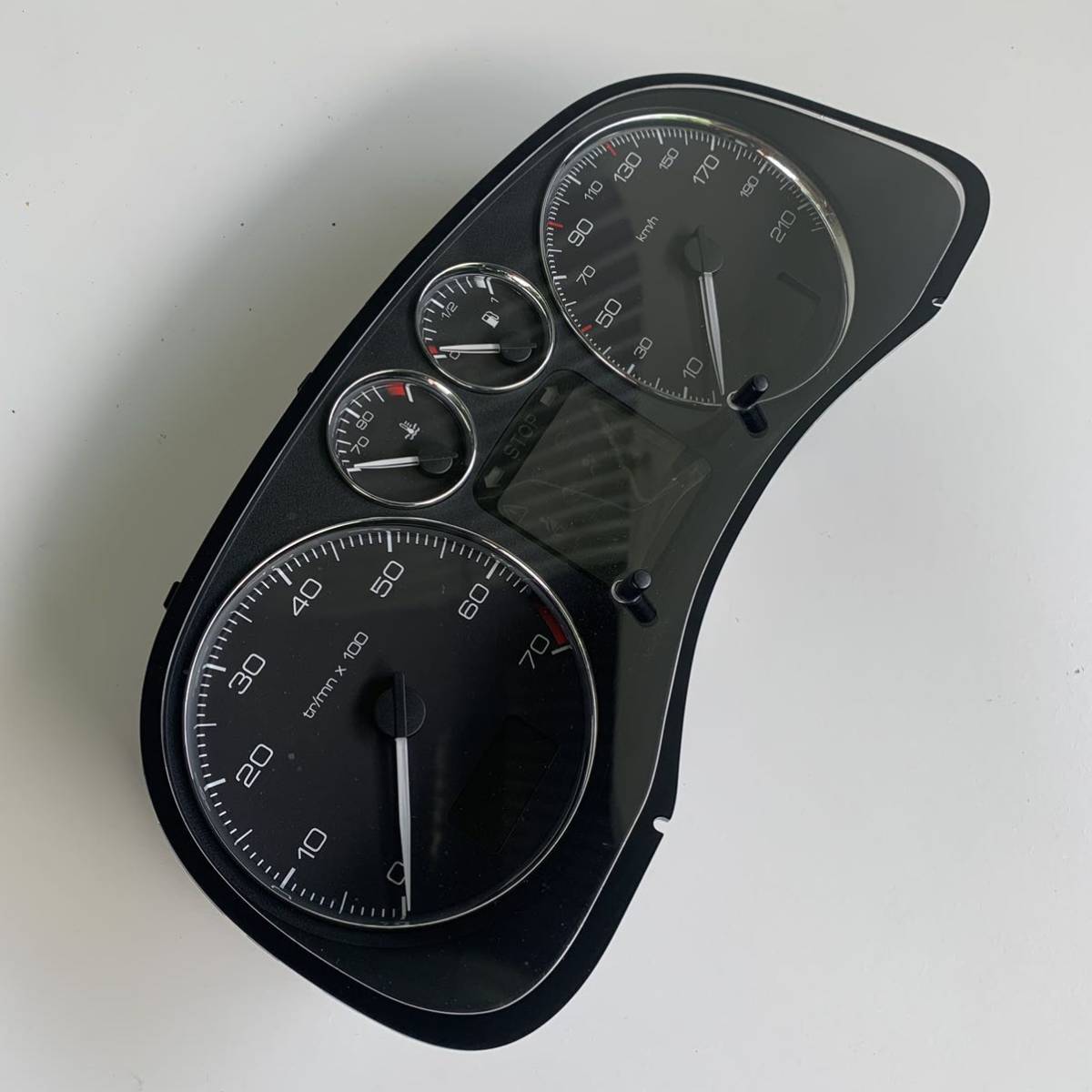 [ free shipping ] Peugeot 307 SW speed meter mileage :93,118.