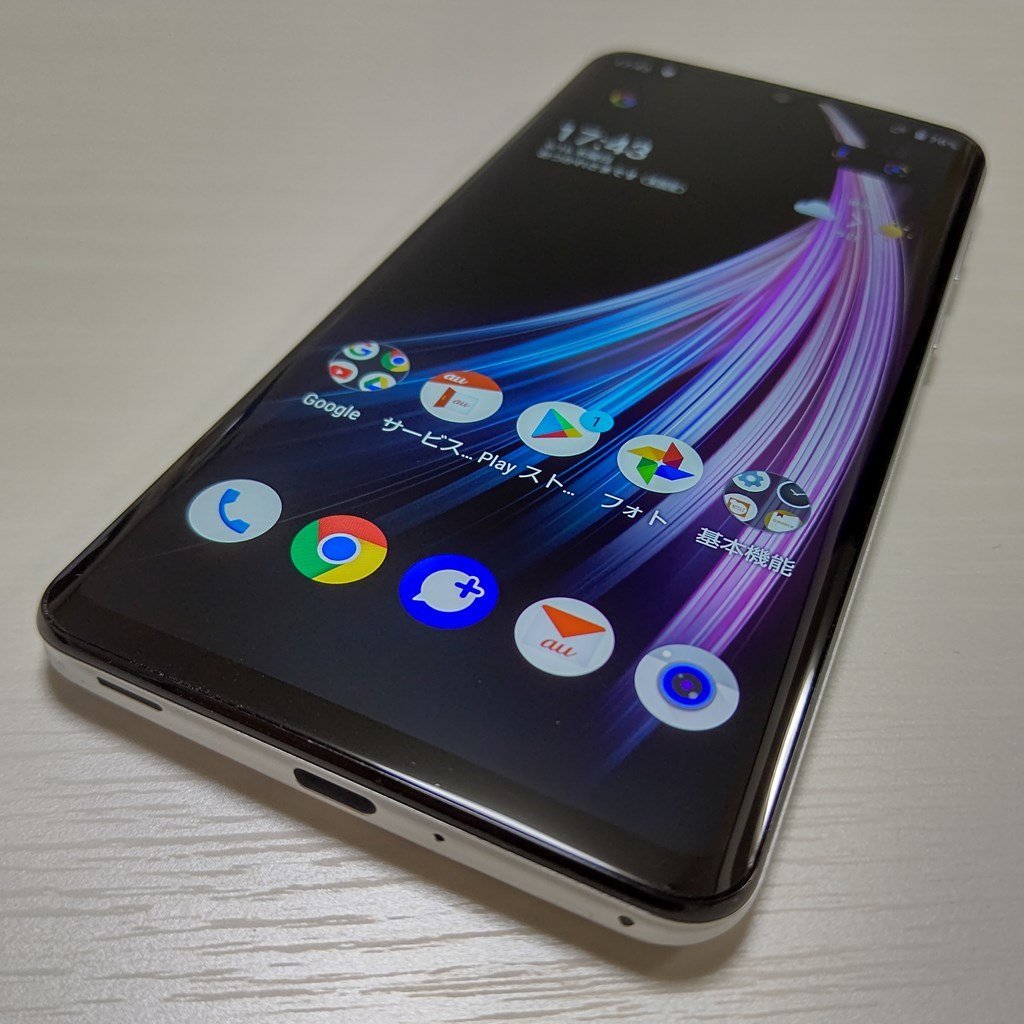 ☆【20890WM】 美品 au SHV47 SHARP AQUOS zero2 ミスティックホワイト