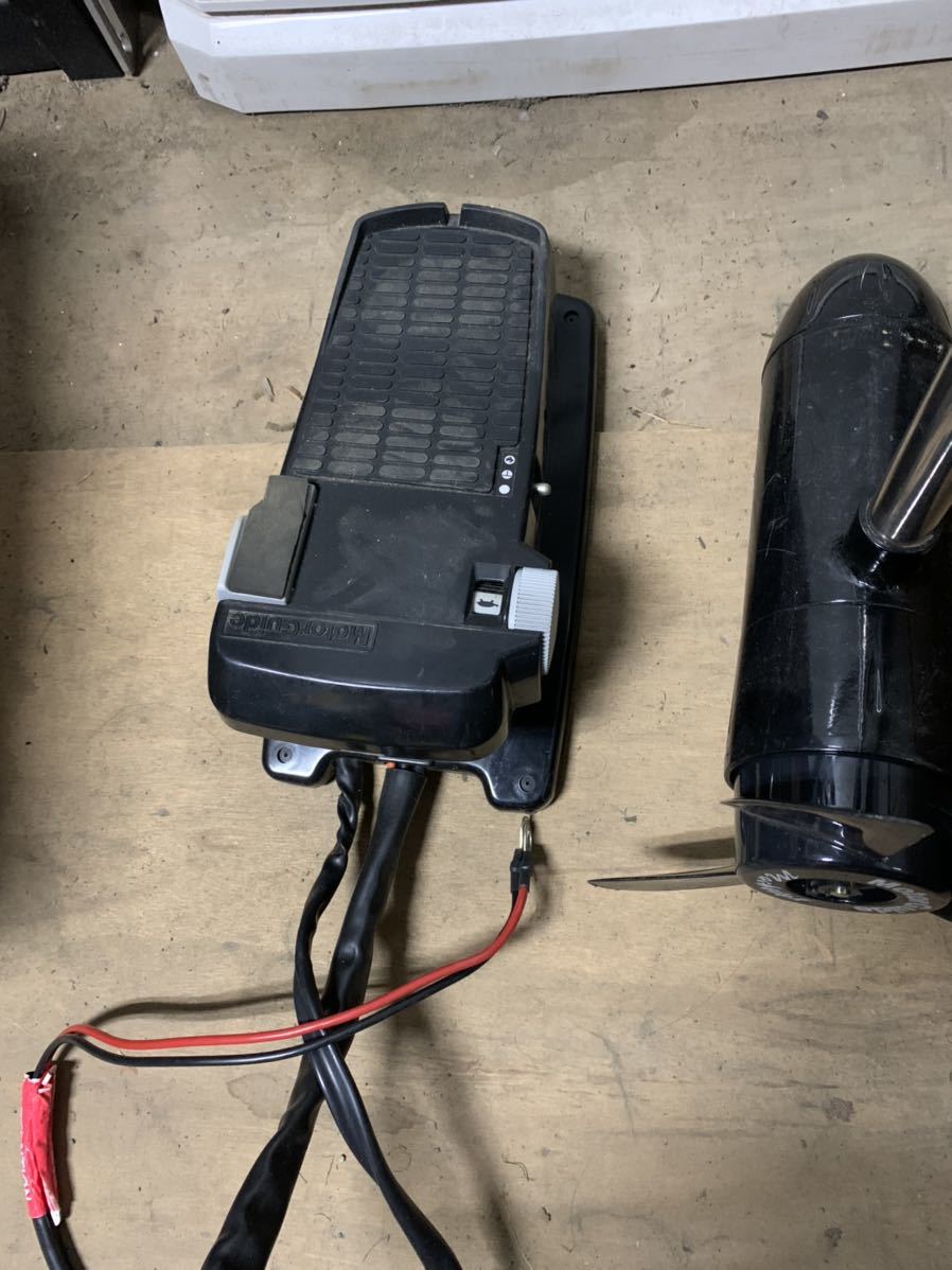 モーターガイド FW-FBV 12V 36インチ 54ポンド 無段階 エレキ モーターガイド FW-FBV 12V 36インチ 54ポンド 無段階 エレキ