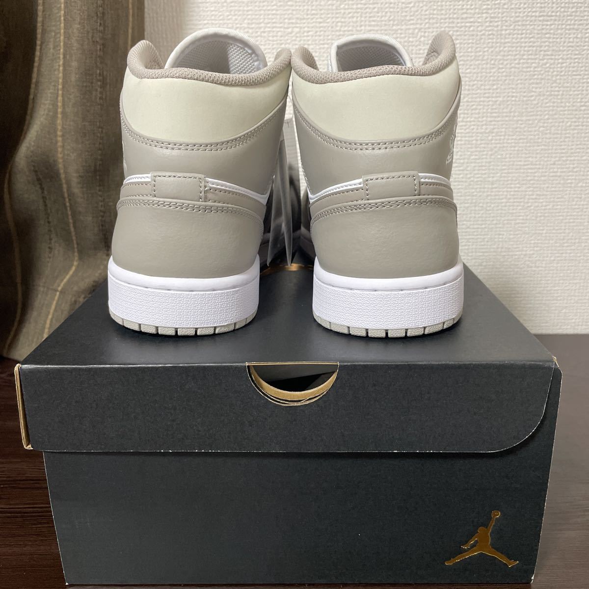 新品 27.5 cm US 9.5 Nike Air Jordan 1 Mid Linen ナイキ エア ジョーダン ワン ミッド リネン Grey グレー 灰 554724-082_画像3