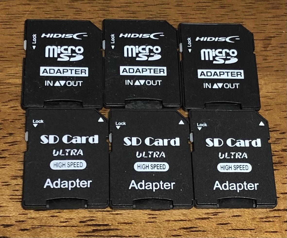 マイクロSDカード アダプタ