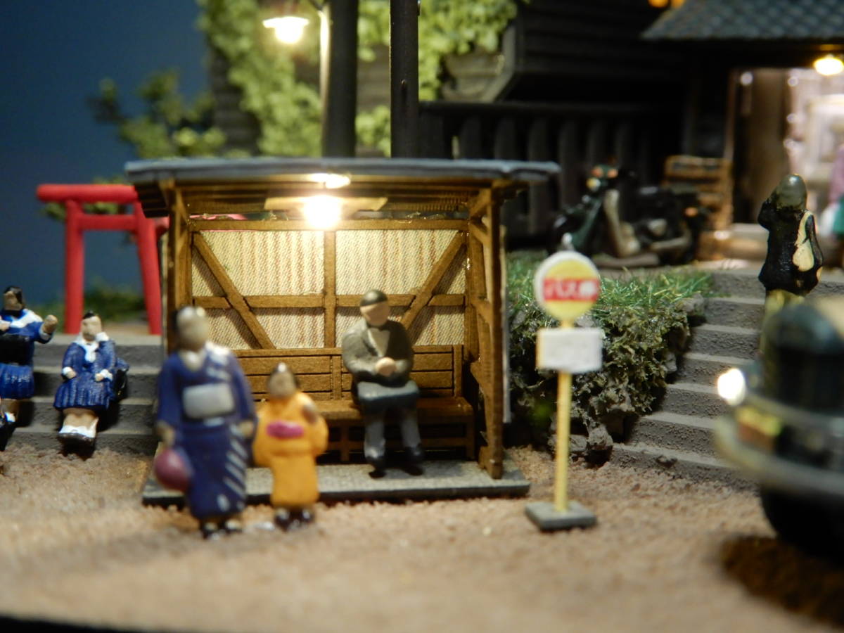昭和奇譚 1/150ジオラマ「懐かしいバスが走る風景」LED電飾/ケース付 昭和奇譚 1/150ジオラマ「懐かしいバスが走る風景」LED電飾/ケース付