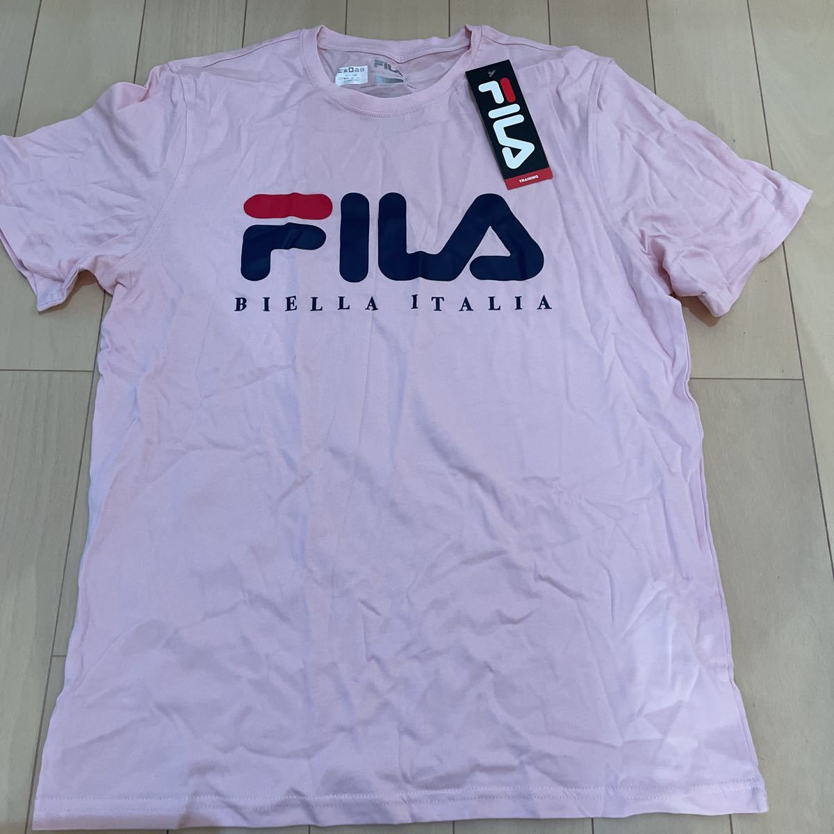 送料無料　未使用　FILA 半袖Tシャツ Mサイズ　ピンク　メンズ　ビッグロゴ_画像1