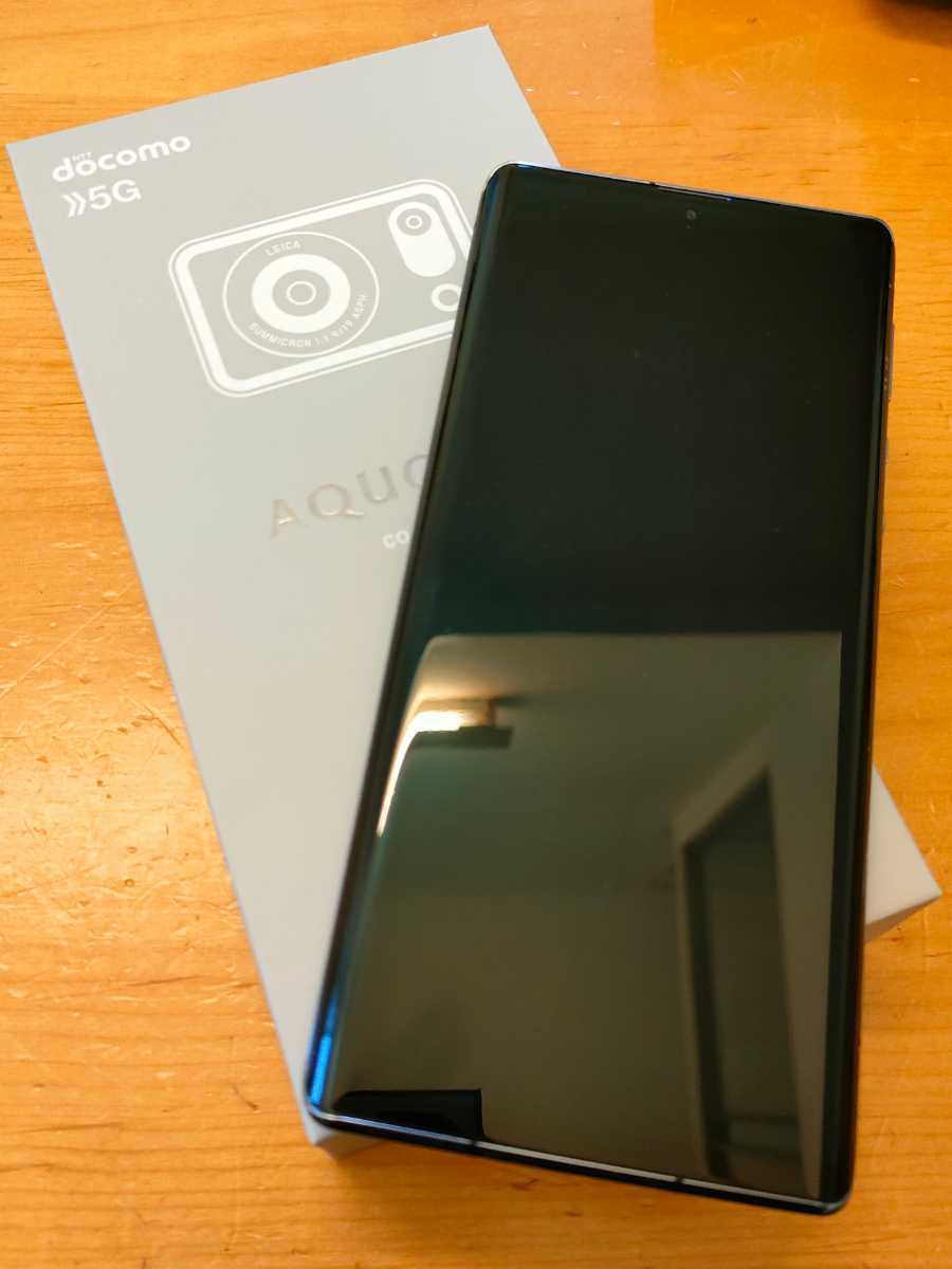☆超美品☆ AQUOS R6 SH-51B ドコモ版(シャープ製) ブラック SIMロック
