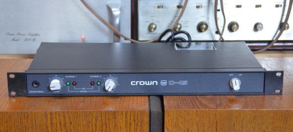 CROWN D45 パワーアンプ メインアンプ スタジオモニター 名機