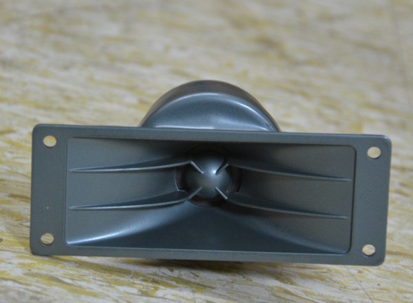 Yahoo!オークション - EV WOLVERINE TW-35 8Ω 40W 1本 美品 Yahoo!オークション - EV WOLVERINE TW-35 8Ω 40W 1本 美品