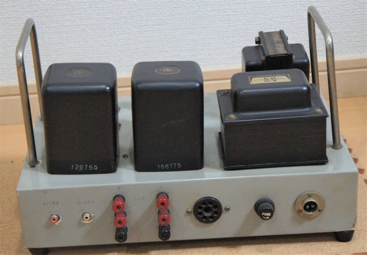 動作品 EL84/6BQ5 プッシュプル ステレオアンプ コンパクト 真空管