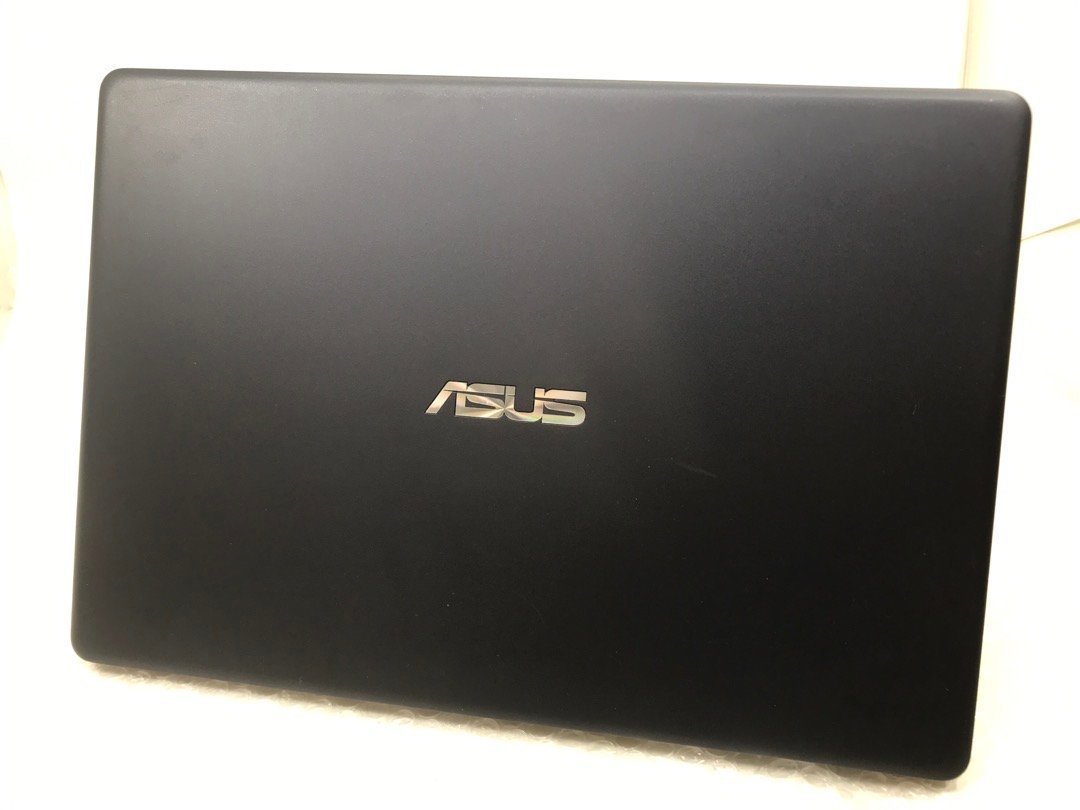 ASUS】ZenBook 13 UX331U Core i5-8250U メモリ8GB SSD512GB WiFi