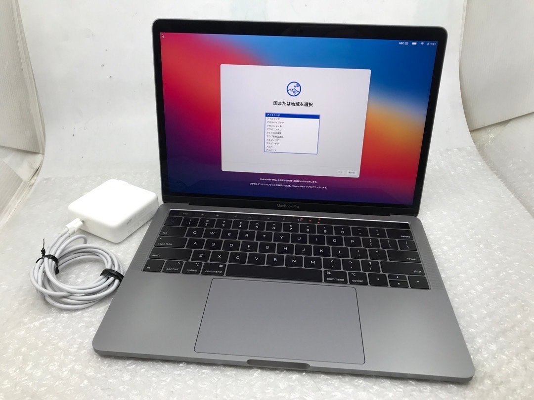Apple】MacBook Pro 13inch 2019 Four Thunderbolts3 ports A1989 Core