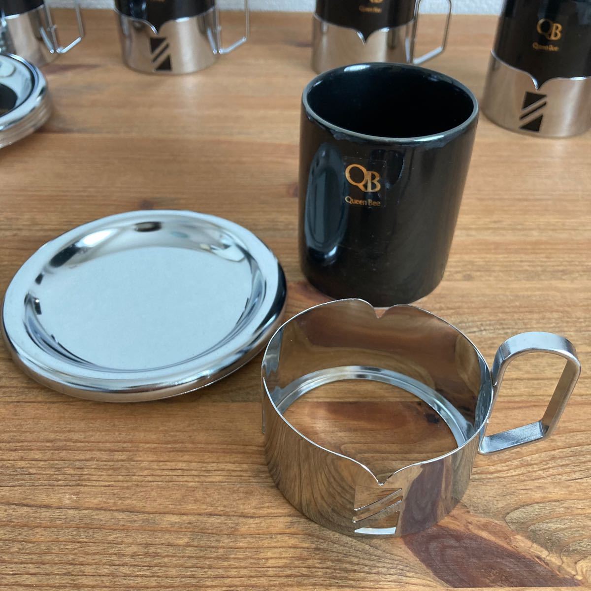 未使用品】Queen Bee コーヒーカップ&ソーサーセット 5客 未使用品】Queen Bee コーヒーカップ&ソーサーセット 5客
