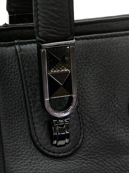 ●極美品!! ARMANI COLLEZIONI/アルマーニ コレッツィオーニ ハンドバッグ ZU216W4 牛革 レザー ブラック_画像4