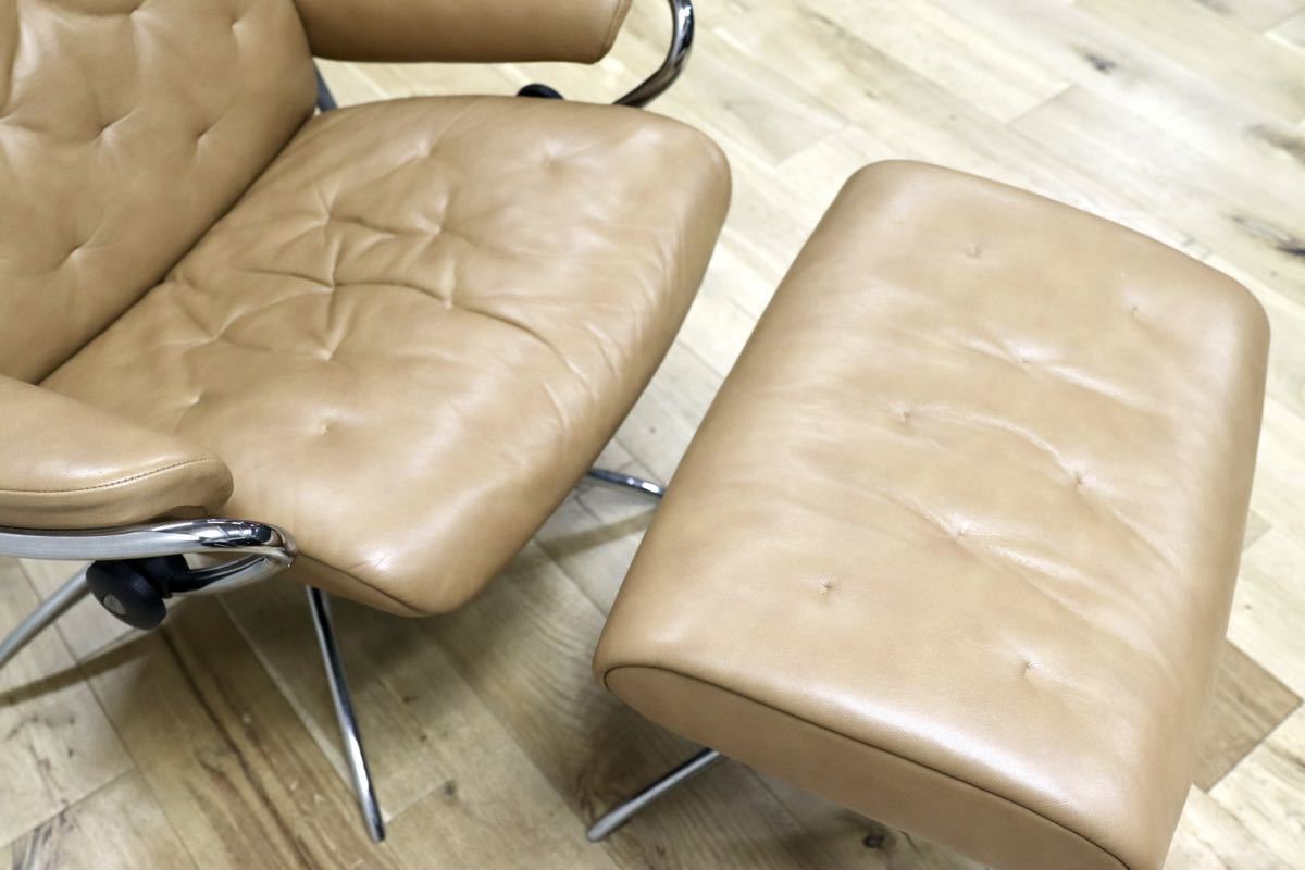 新型コロナウイルス GMFK124○EKORNES / エコーネス ストレスレス メトロ Metro リクライニングソファ オットマン 北欧ノルウェー 約36万 展示品