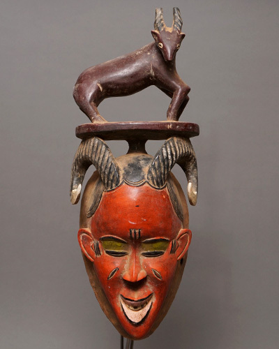 アフリカ　コートジボワール　グロ族　ザウリ　マスク　仮面　No.227　木彫り　アフリカンアート　彫刻