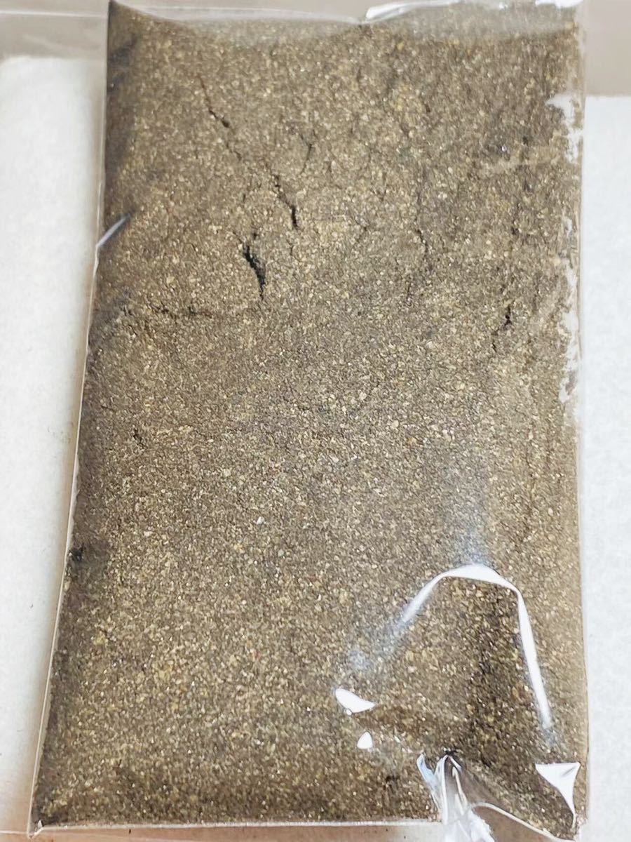 ギベオン隕石 粉末 30g ナミビア 鉄隕石 隕石 宇宙パワー ハンドメイドの画像2