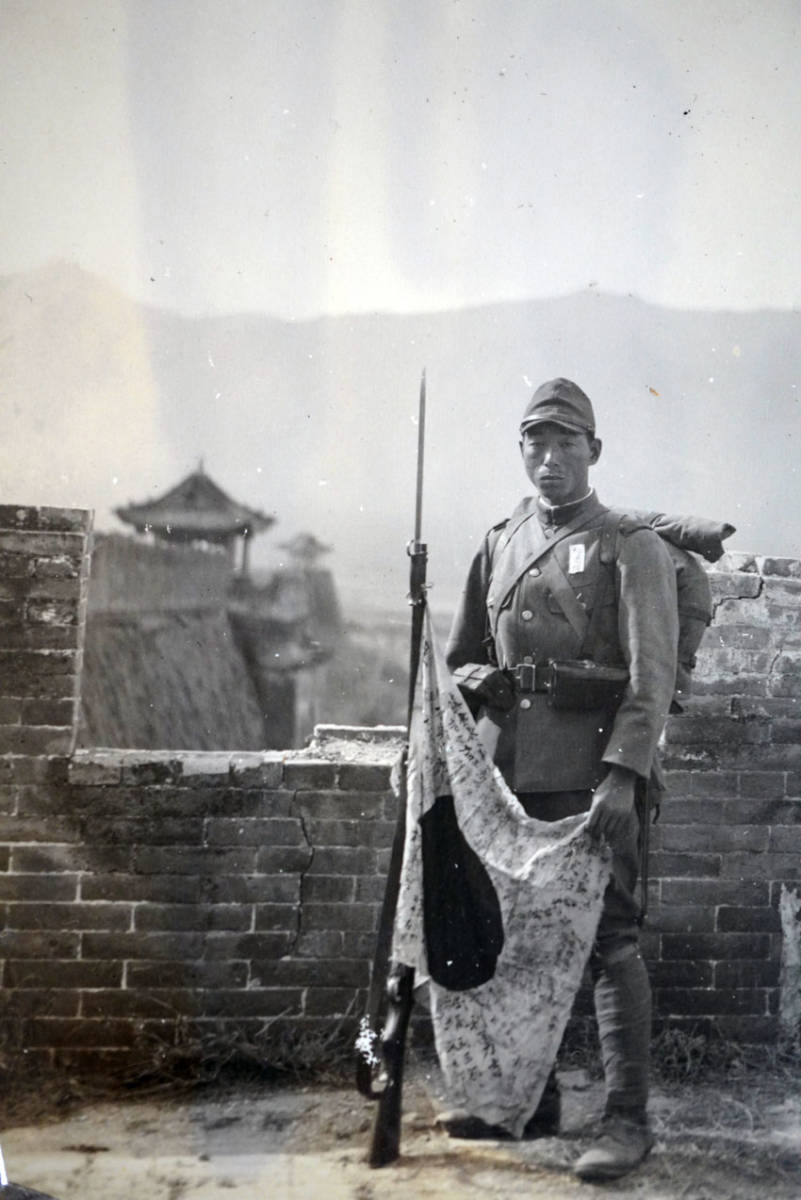 戦前「支那事変出征記念 写真アルバム 」約110枚/旧日本軍 斬首 戦前「支那事変出征記念 写真アルバム 」約110枚/旧日本軍 斬首