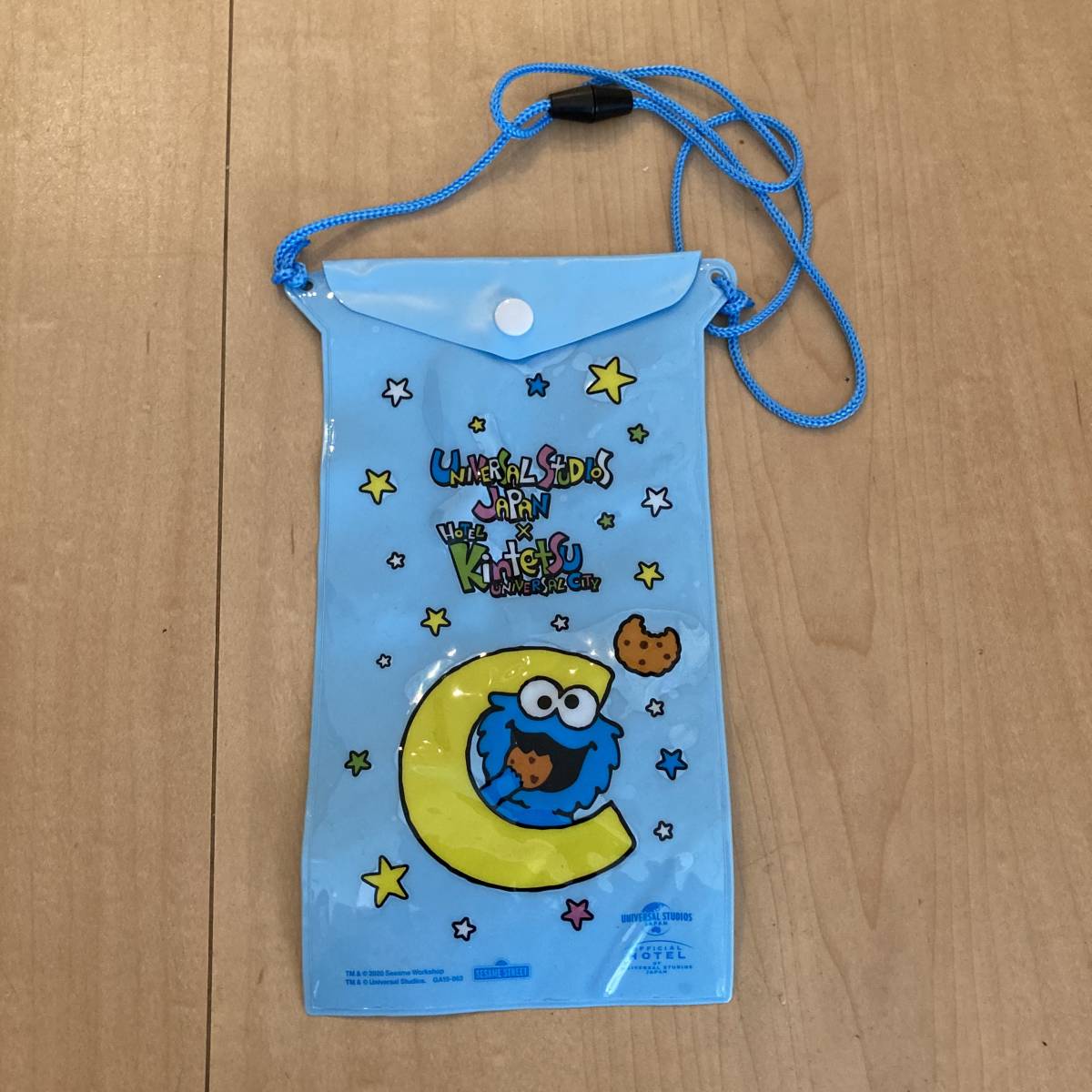  new goods universal Studio Japan USJ Cookie Monster. PVC pass case light blue hotel close iron universal City not for sale limitation 